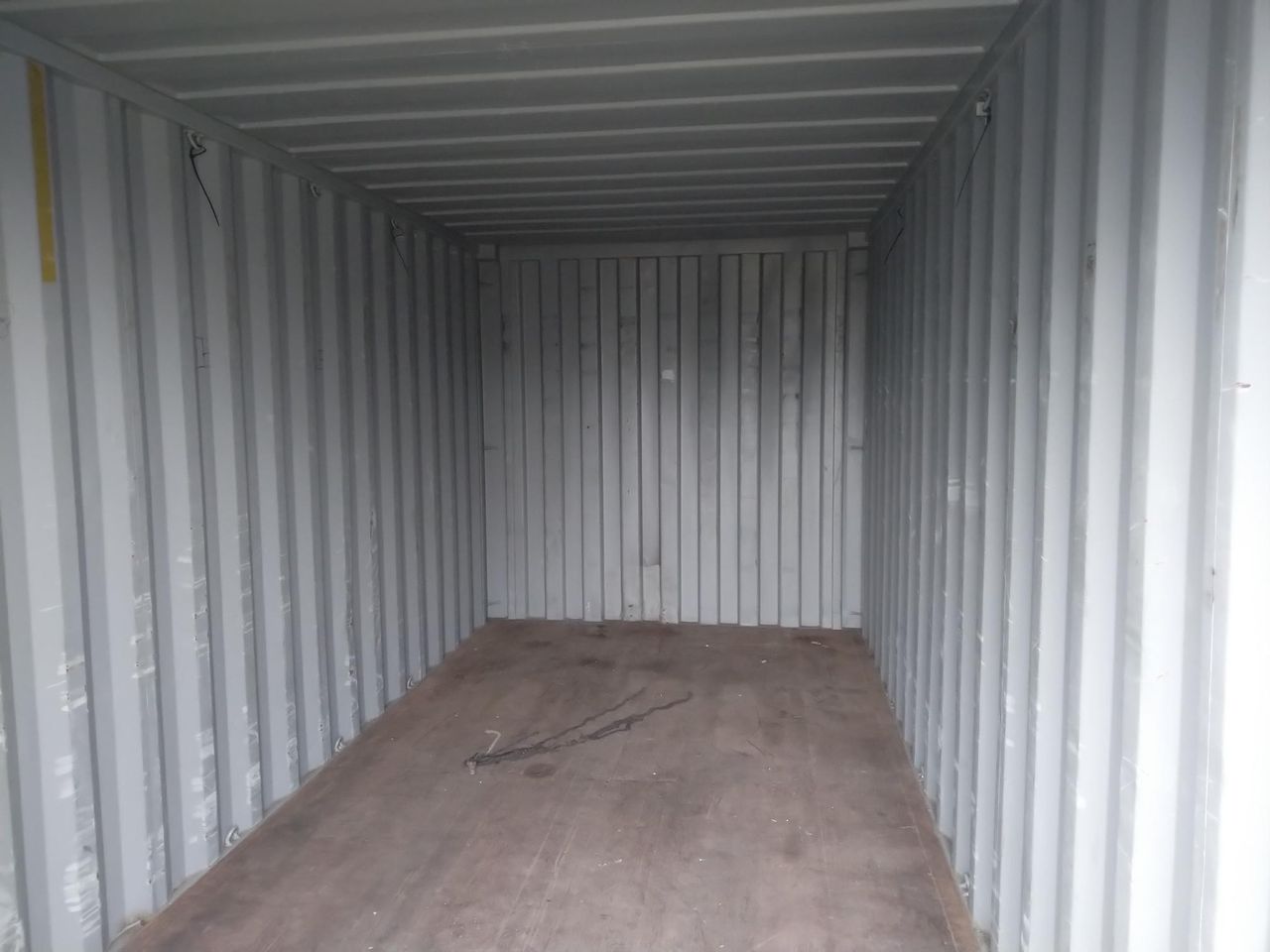 container 20-foot 20 ft  6m last trip