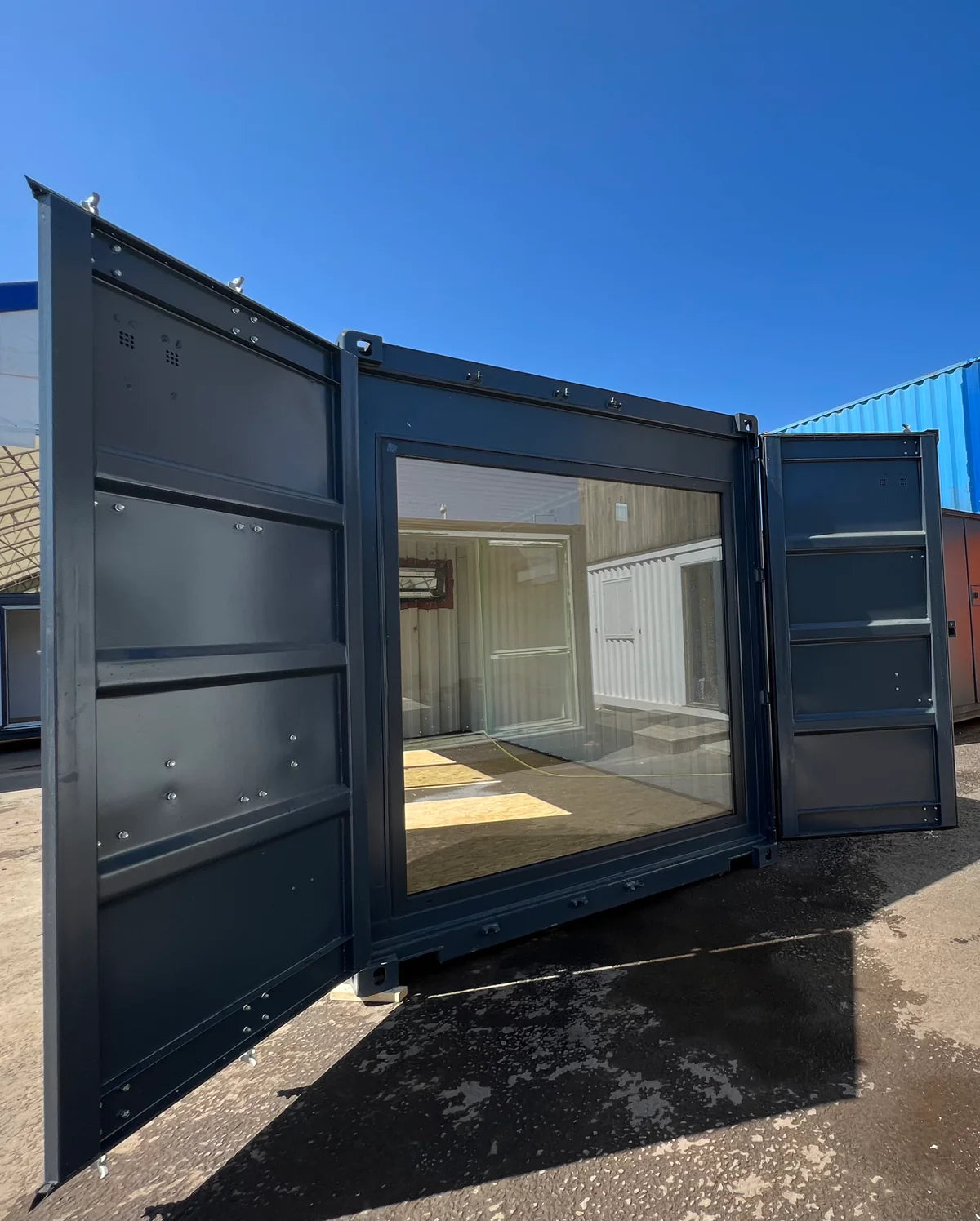 | 20x8ft | CUSTOM SHIPPING CONTAINER CONVERSION | Portable Building